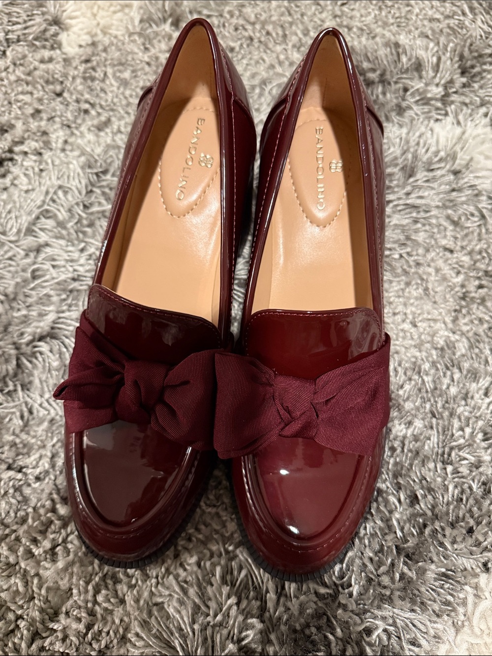 Bandolino Women's Wine Patent Bow Loafers